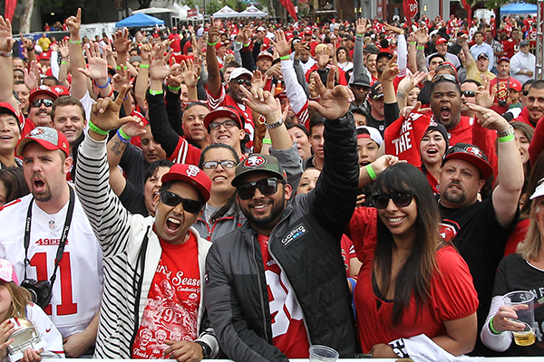 Thanks for the memories @49ers and @levisstadium. I'm so proud and so  FAITHFUL TO THE BAY!! #FTTB