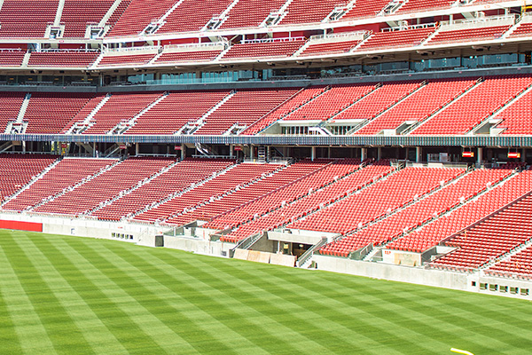 PHOTO GALLERY: SOURDOUGH SAM RECEIVES BRAND NEW LEVI'S JEANS - Levi's®  Stadium