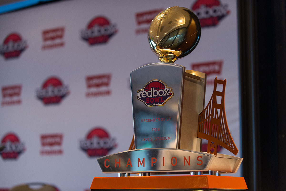 2018 Redbox Bowl Photos: Press Conference and Alcatraz Tour - Levi's ...